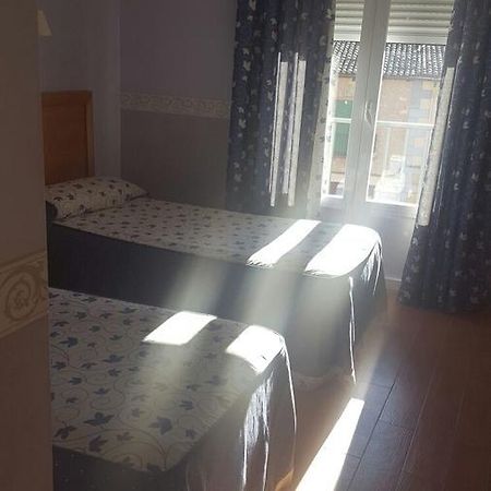 Hostal Restaurante San Juan Μολίνα ντε Αραγόν Εξωτερικό φωτογραφία