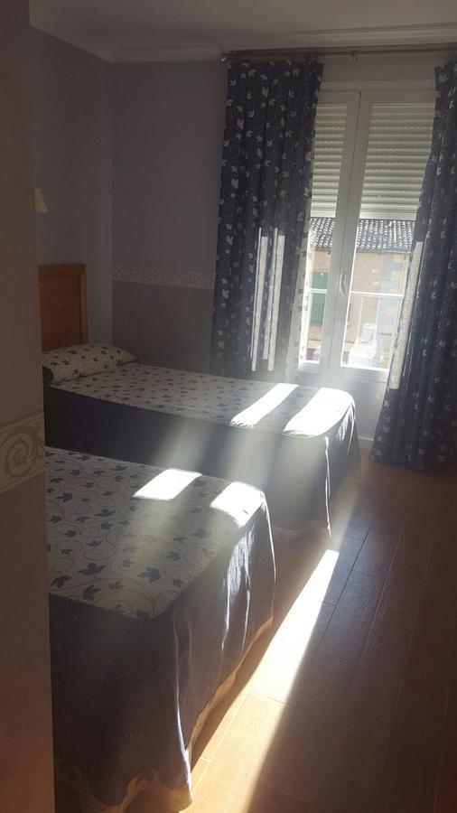 Hostal Restaurante San Juan Μολίνα ντε Αραγόν Εξωτερικό φωτογραφία
