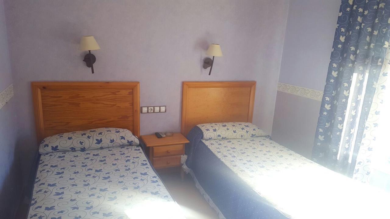 Hostal Restaurante San Juan Μολίνα ντε Αραγόν Εξωτερικό φωτογραφία